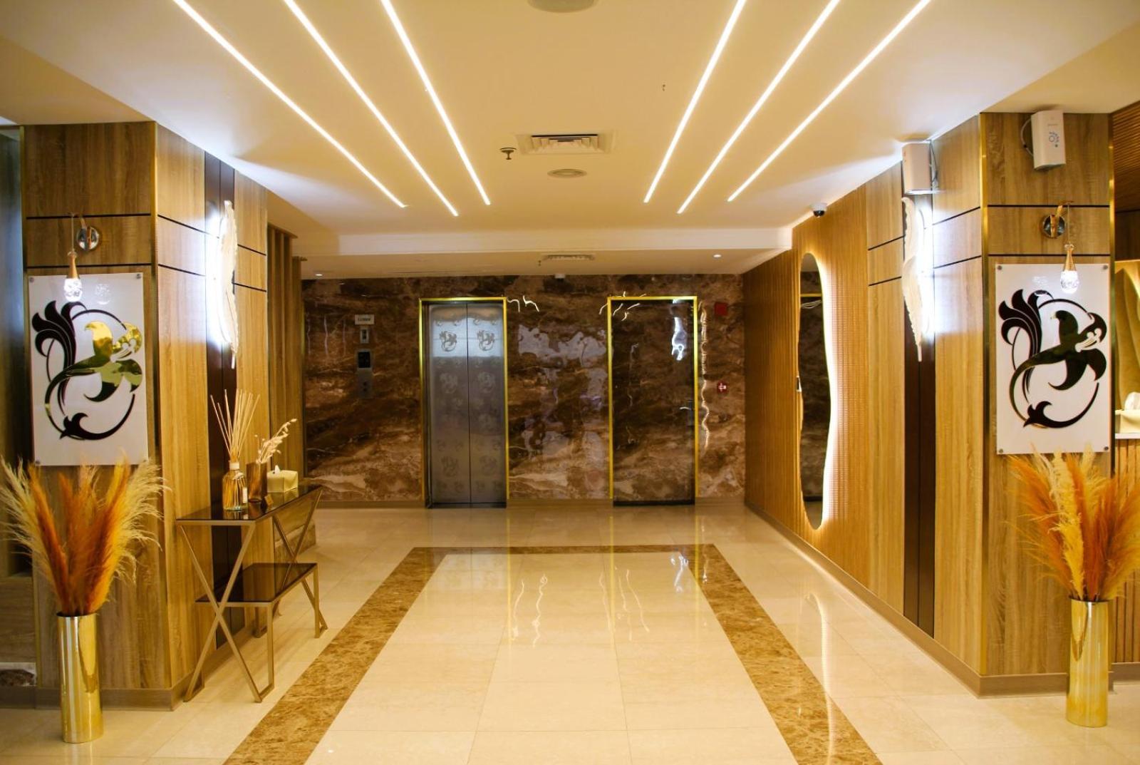 Plaza Athenee Hotel Kuwait City Esterno foto