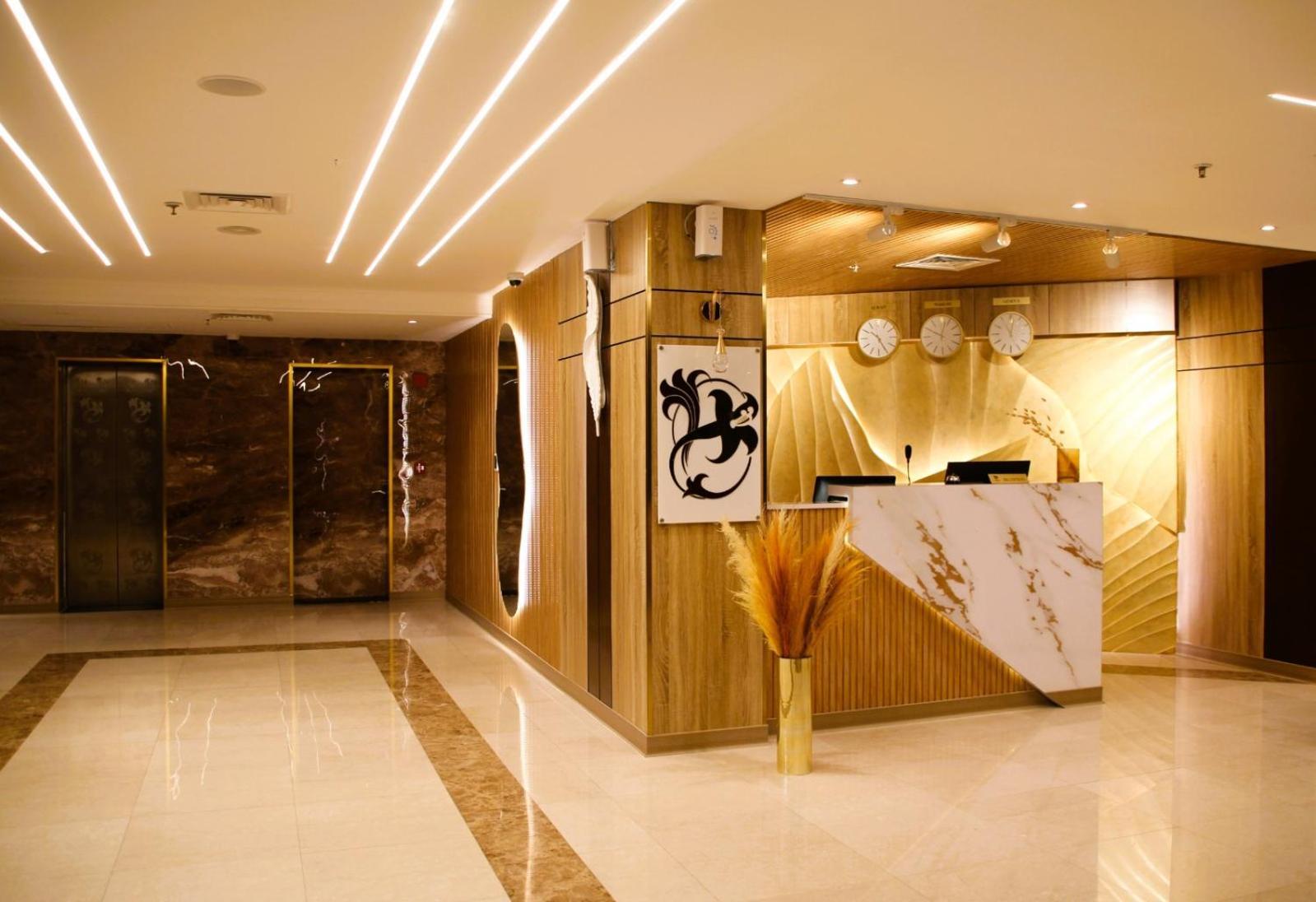 Plaza Athenee Hotel Kuwait City Esterno foto